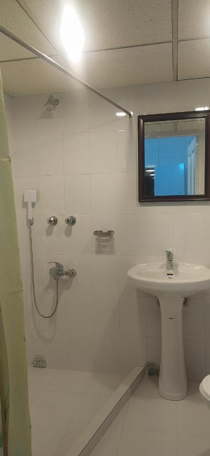 Center Point Apartment 다카 외부 사진