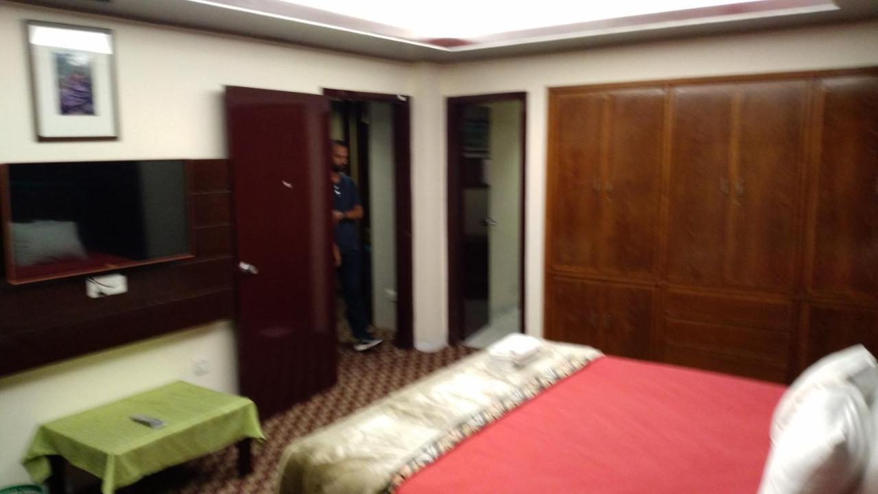 Center Point Apartment 다카 외부 사진