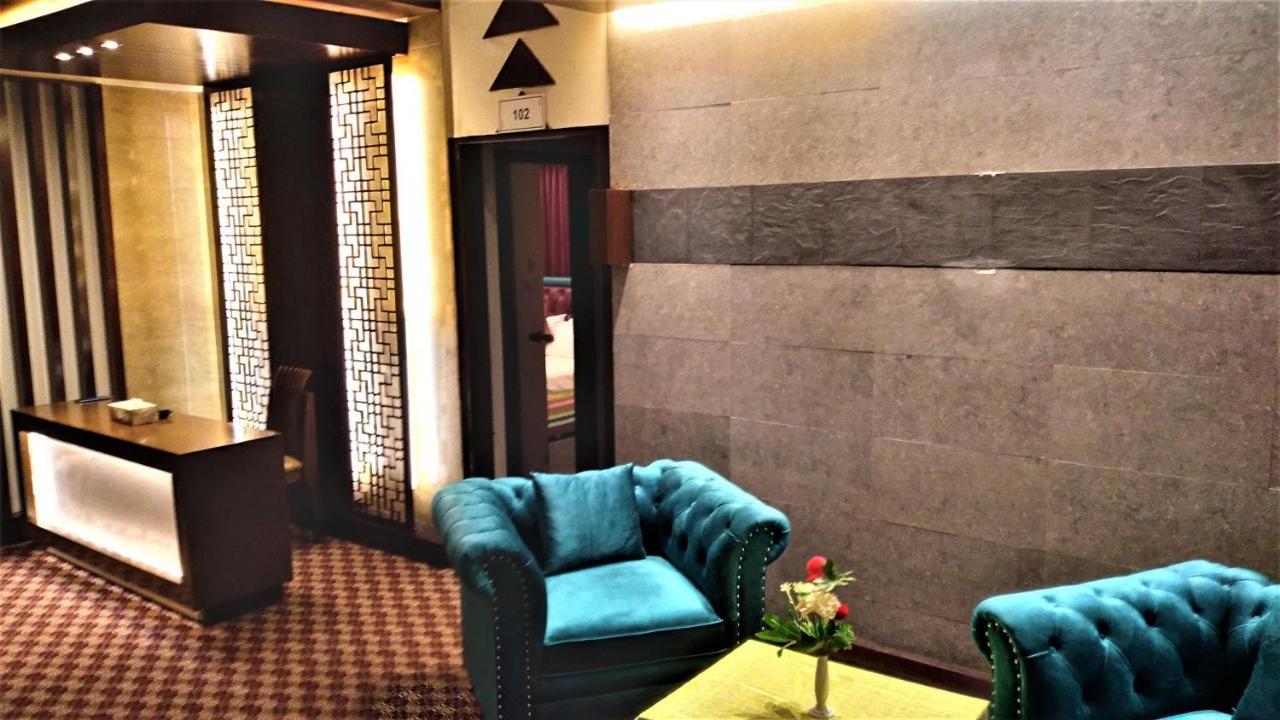 Center Point Apartment 다카 외부 사진